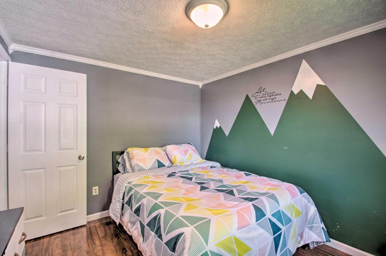 Dog-Friendly Fayetteville Home With Hot Tub! Bagian luar foto