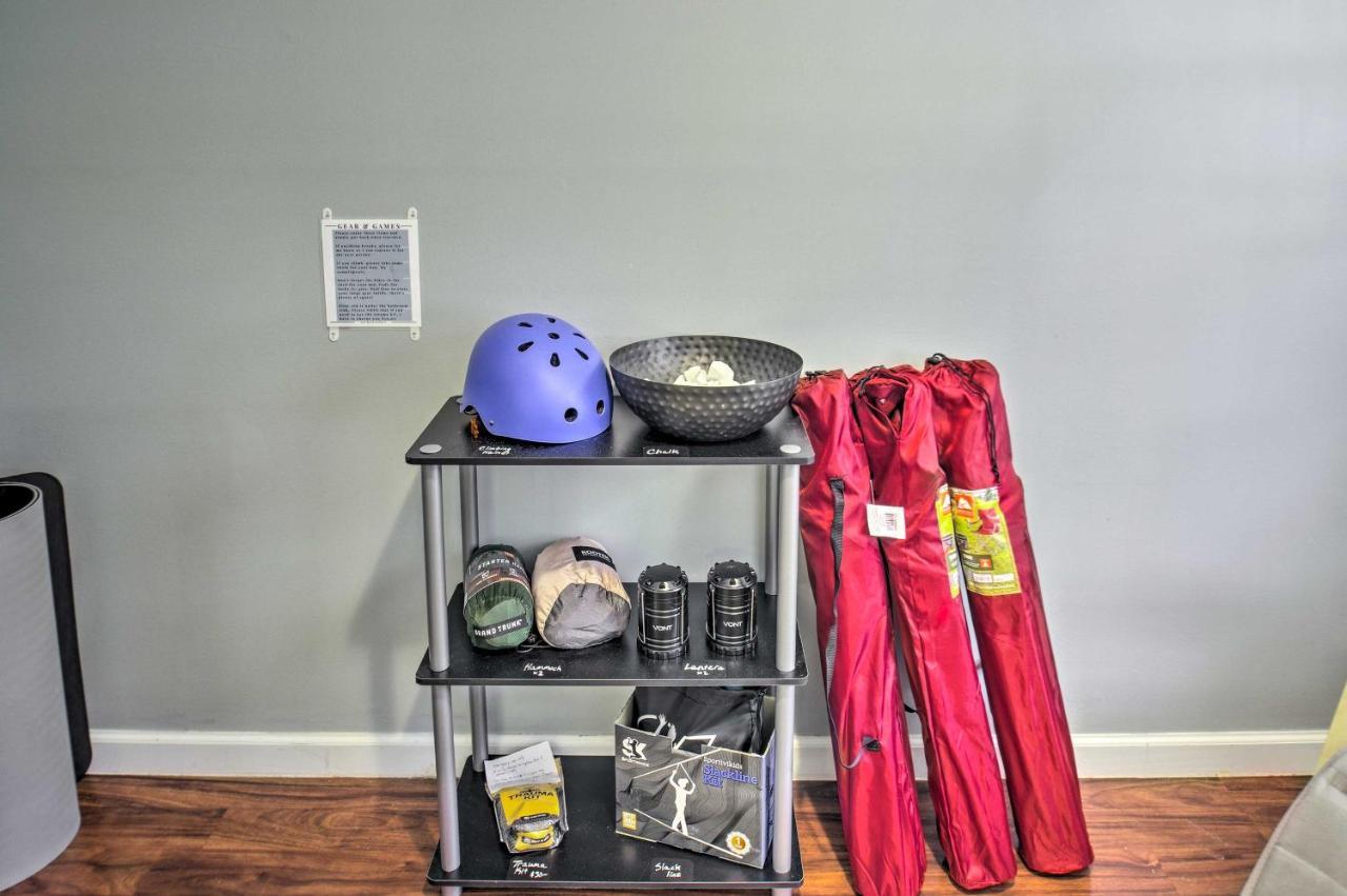 Dog-Friendly Fayetteville Home With Hot Tub! Bagian luar foto